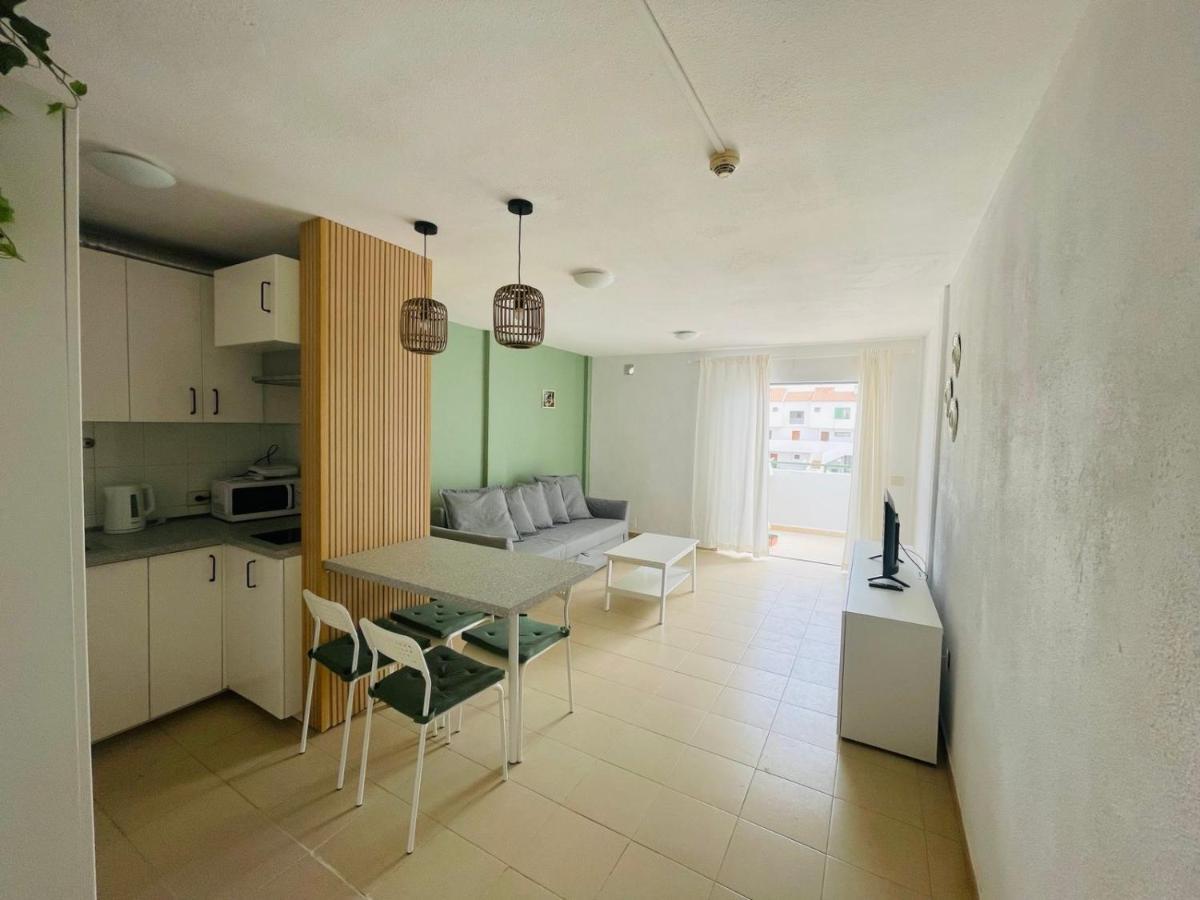 Alondras Park Mialsoma Apartment Arona  Exteriér fotografie