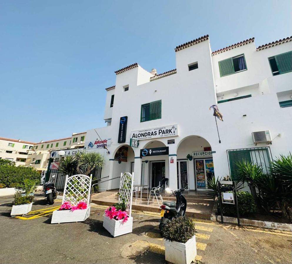 Alondras Park Mialsoma Apartment Arona  Exteriér fotografie
